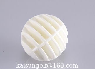 Chine Une balle de golf, une balle d' entraînement. fournisseur