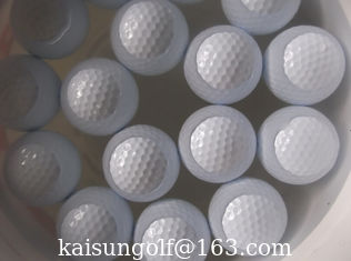 Chine Balle de golf flottante avec deux pièces fournisseur