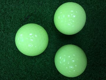 Boules de golf lumineuses fournisseur