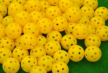 balle de golf creuse, balle de golf en plastique creuse, balle de golf, balles de golf, balle de golf fournisseur