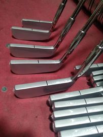 Le golf, le golf en acier inoxydable, le golf. fournisseur